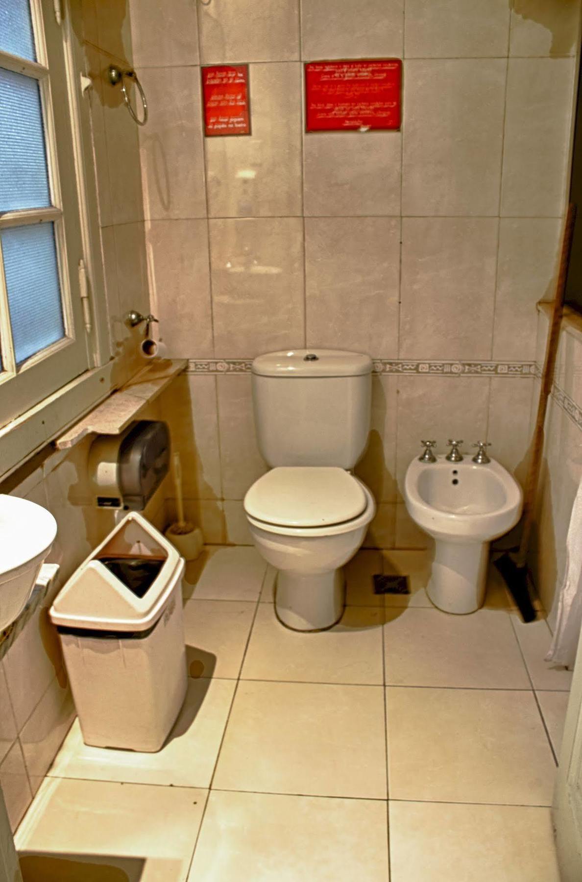 Hostel Suites Obelisco Buenos Aires Bagian luar foto
